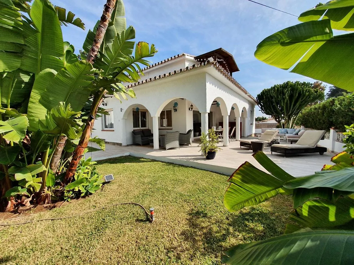 Casa Blue Vista - Villa & Guestroom Marbella