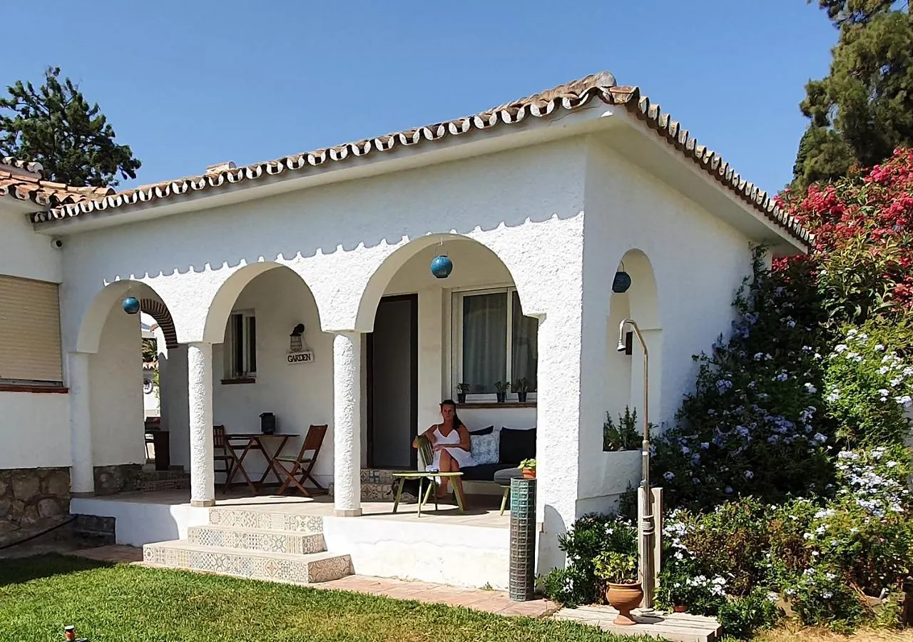 Casa Blue Vista - Villa & Guestroom Marbella