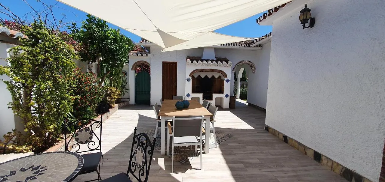 Casa Blue Vista - Villa & Guestroom Marbella