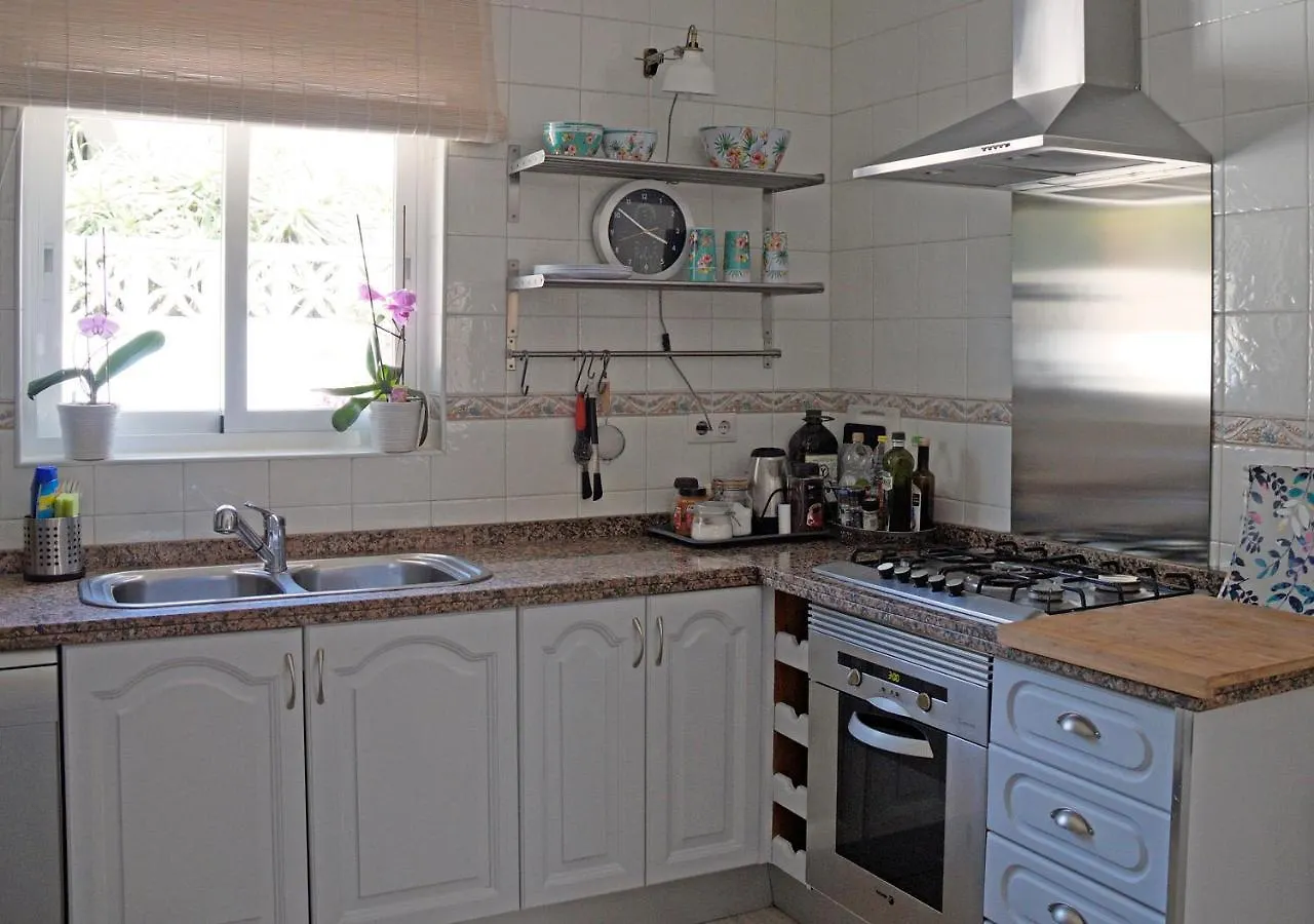 Casa Blue Vista - Villa & Guestroom Marbella 0*,  Spanyolország