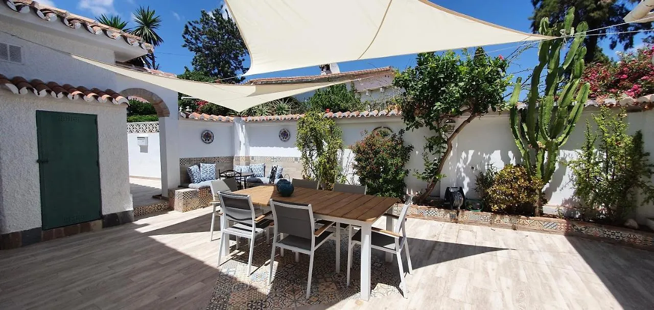 Casa Blue Vista - Villa & Guestroom Marbella