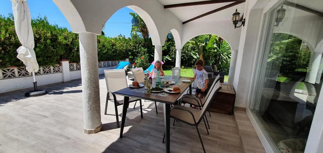 Casa Blue Vista - Villa & Guestroom Marbella Spanyolország