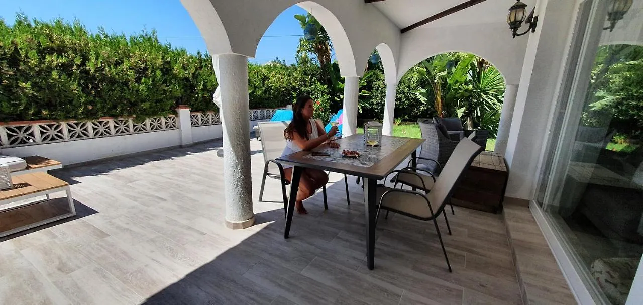 Casa Blue Vista - Villa & Guestroom Marbella
